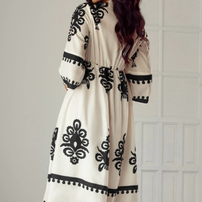 Alternative view of Annie - Beige Geometric Print 3/4 Sleeve Midi Dress