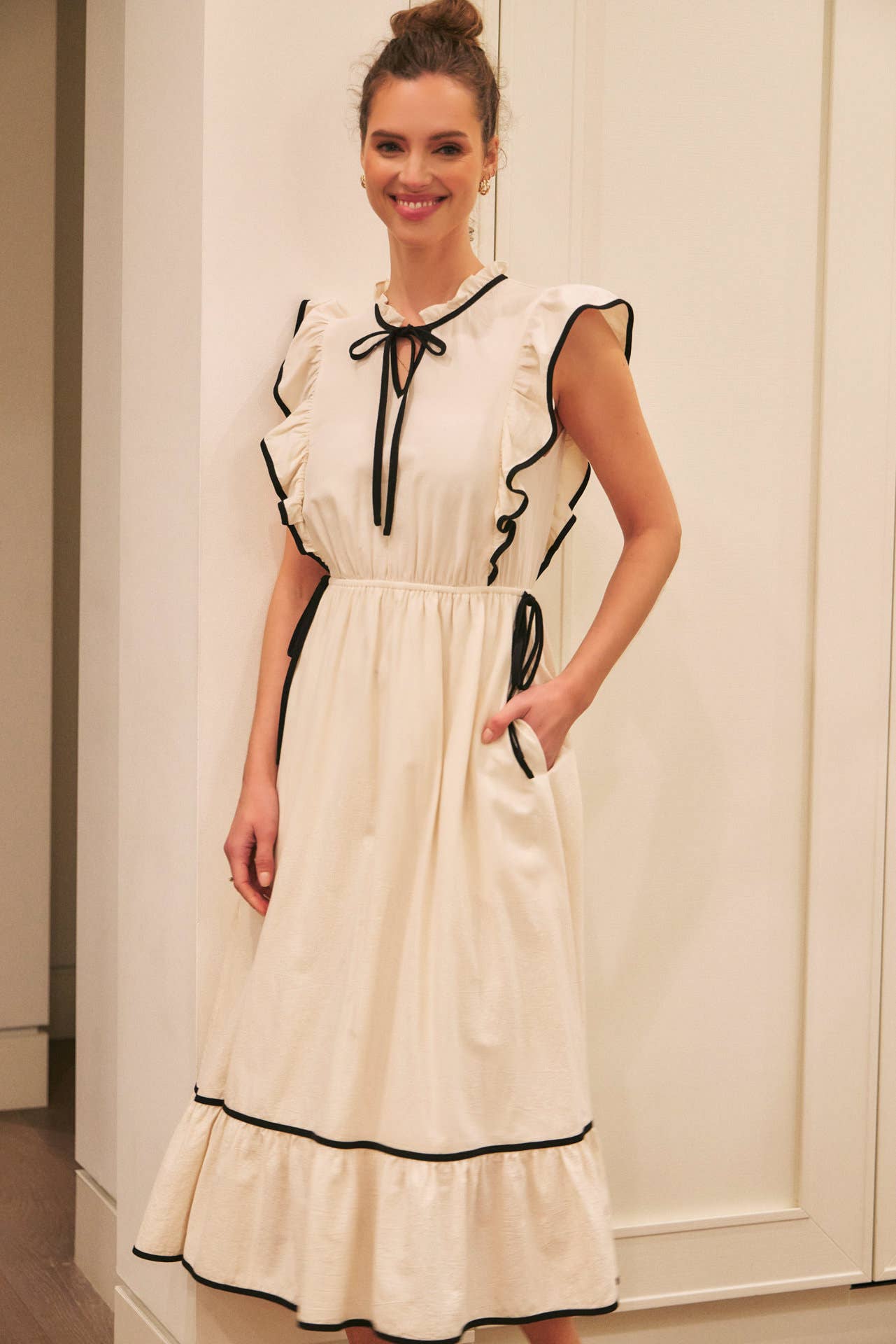 Annie- COTTON GAUZE MIDI DRESS WITH RUFFLES AND CONTRAST BINDING - Image 17