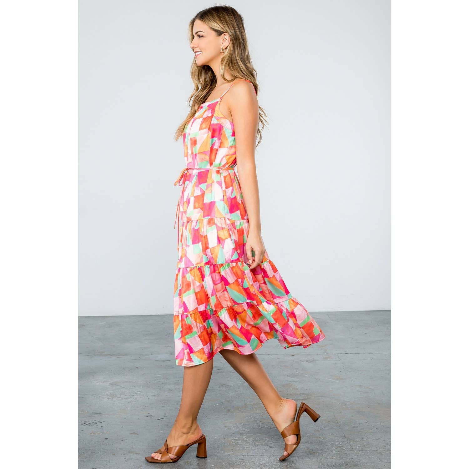 ELLIE- Sleeveless Multi Color Tiered Dress in Abstract Print - Image 5