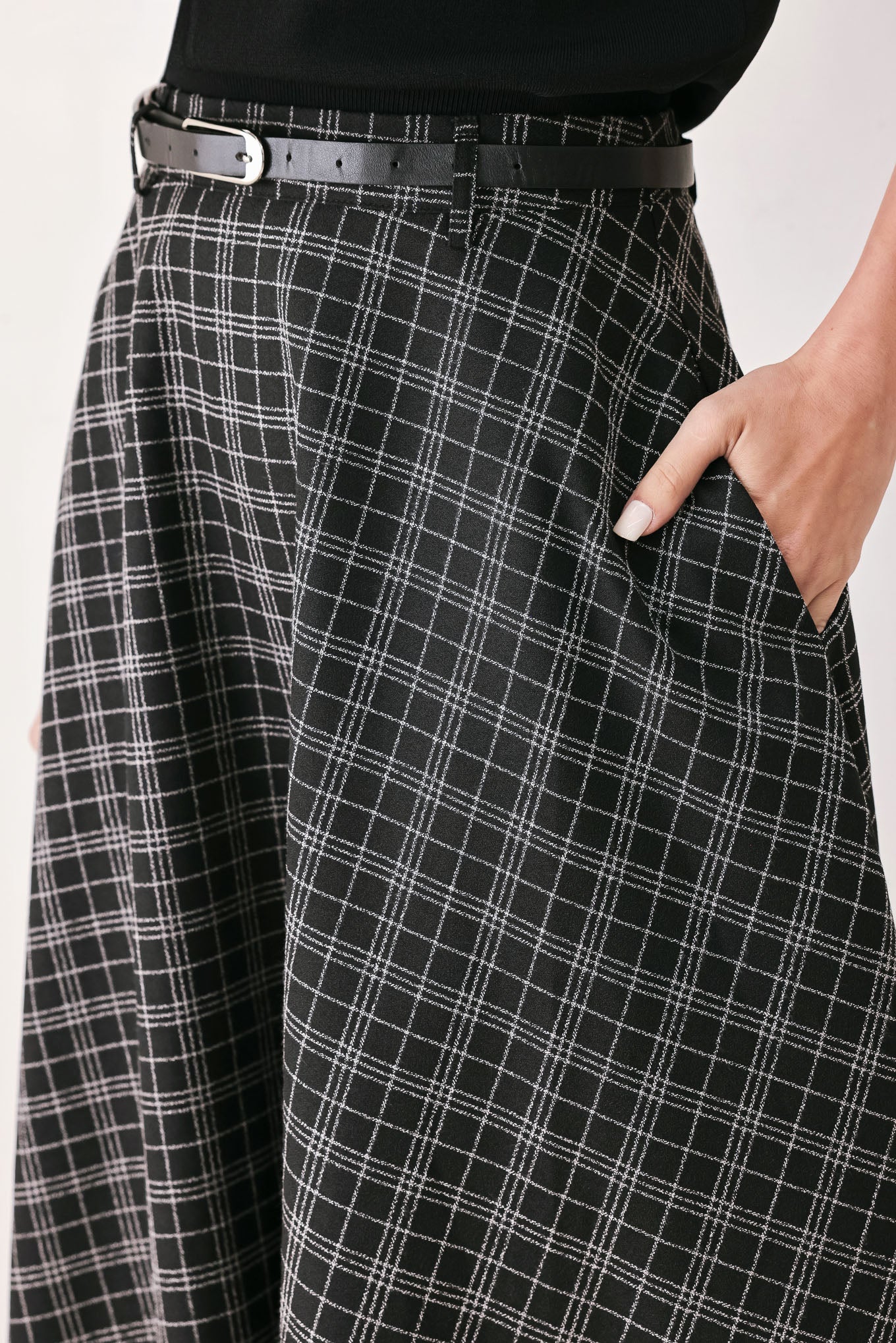 MONOCHROME CHECK FULL-SWEEP MIDI SKIRT - Image 5
