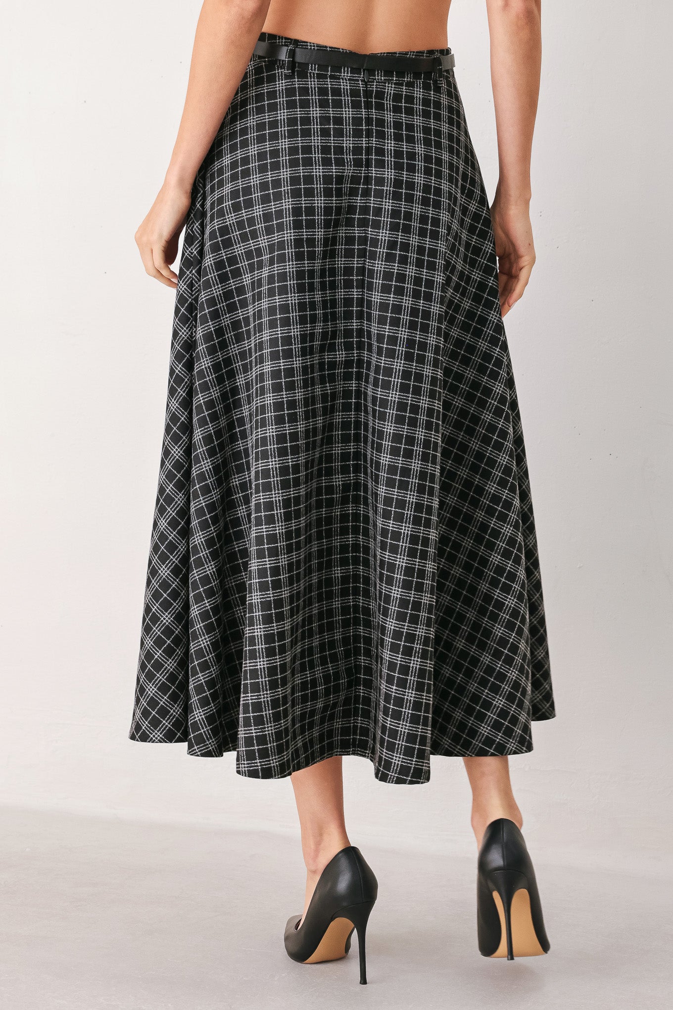 MONOCHROME CHECK FULL-SWEEP MIDI SKIRT - Image 7